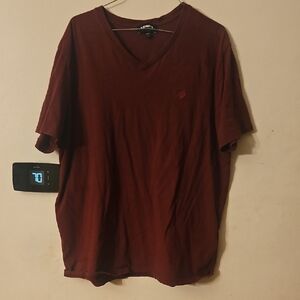 Express Men's Deep Red V-Neck Short Sleeve Tee